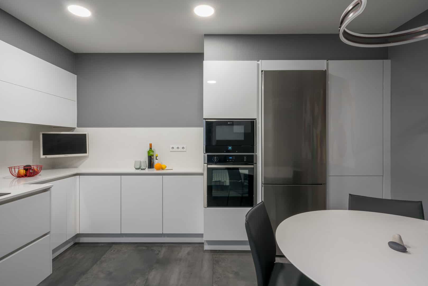 Cocina con Cajoneros de 120cm a Medida