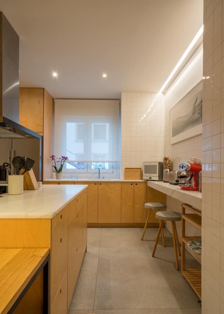 Cocina completa en madera - Imagen 4