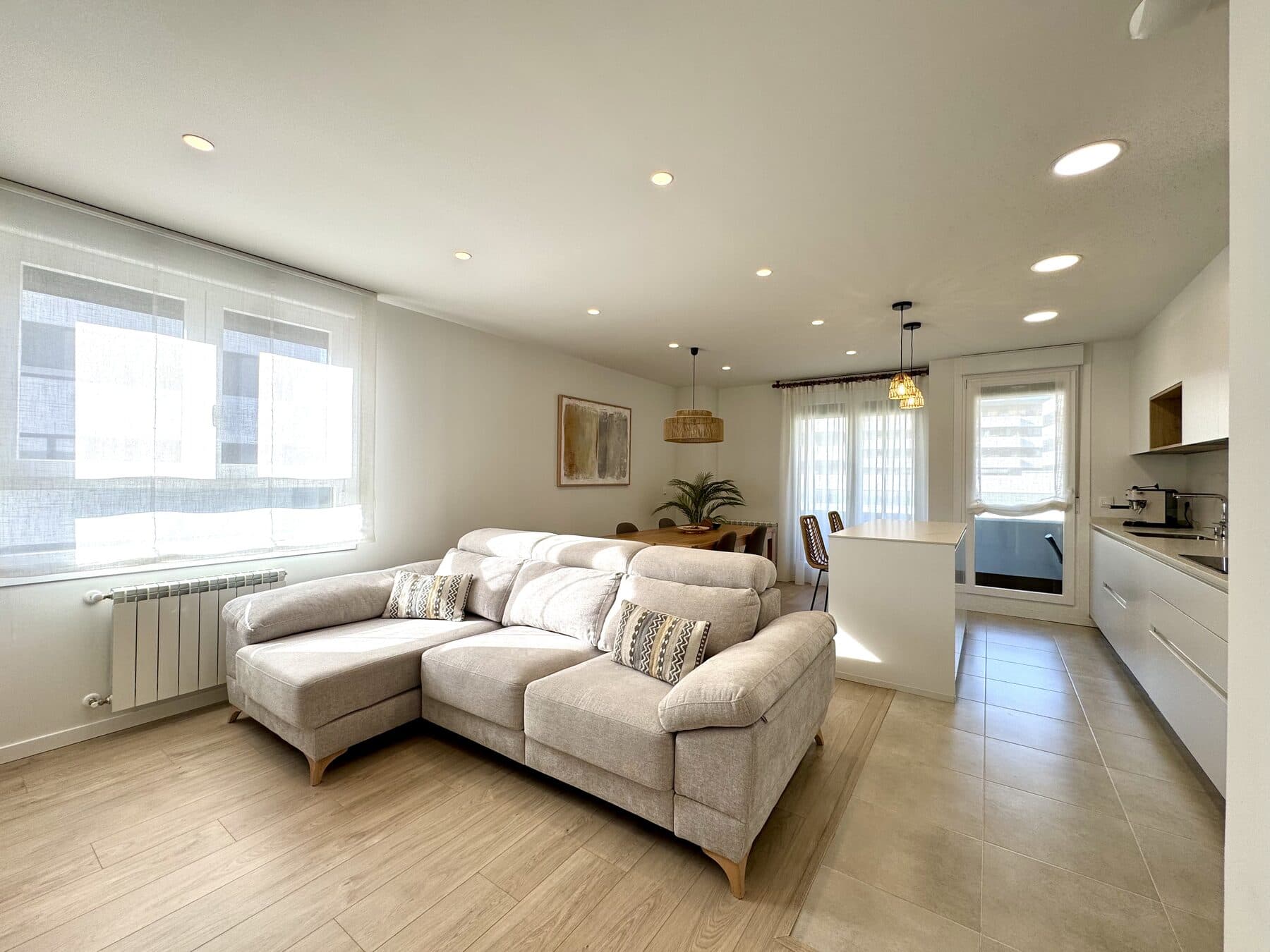 Cocina con Isla Central en Bizkaia - Imagen 4