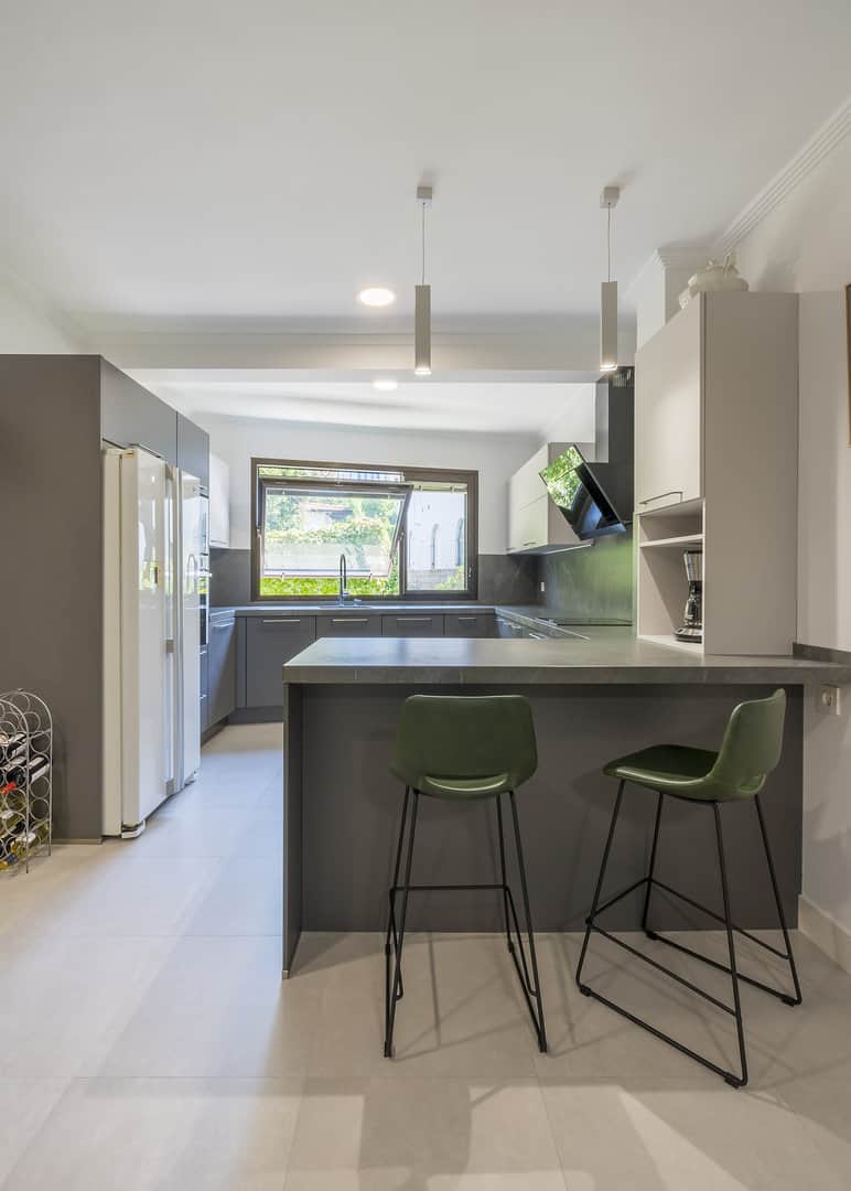 Encimera y entrepaño porcelánico - Imagen 6