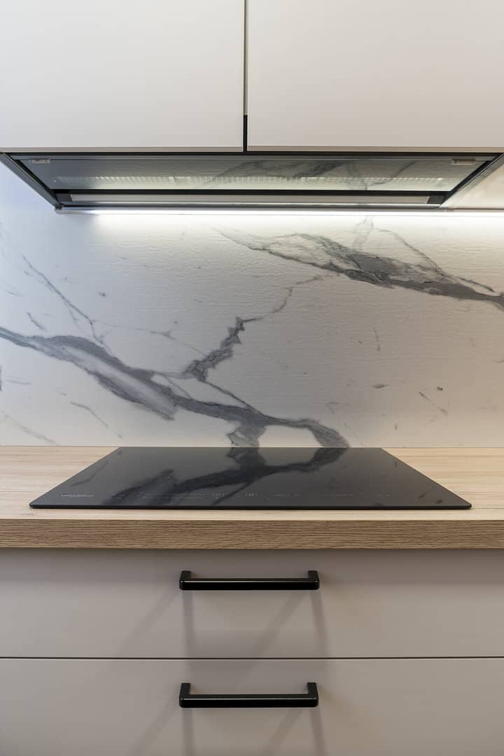 Encimera estratificada de aspecto madera - Imagen 5